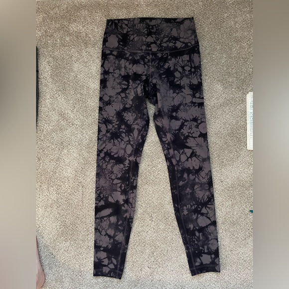 Size 8 Lululemon leggings. Tye dye print in dark purple & black. - Picture 2 of 4